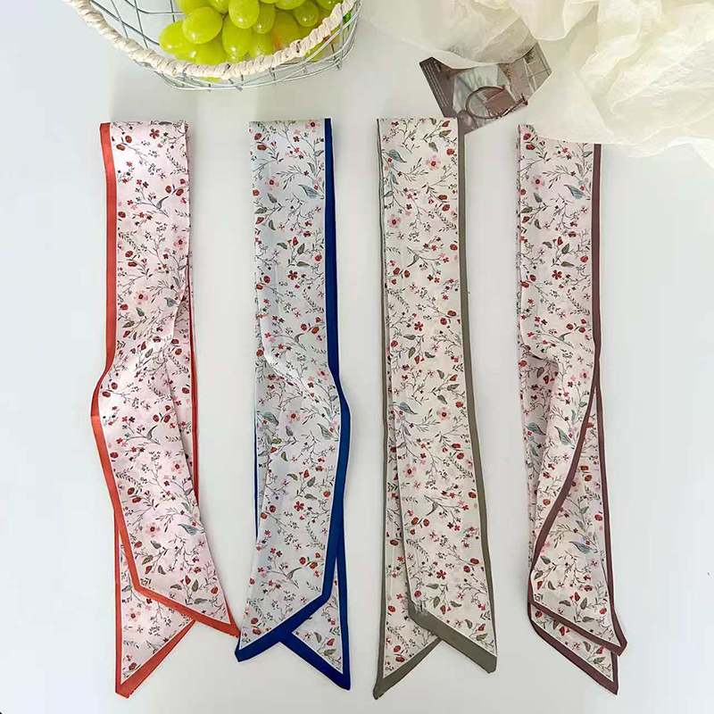 2026 New Arrival Women Vintage - Silk Neck Scarf 评论和价格