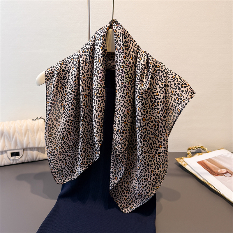 New Fashionable Bandanas Imita - Face Scarf Mask 评论和价格