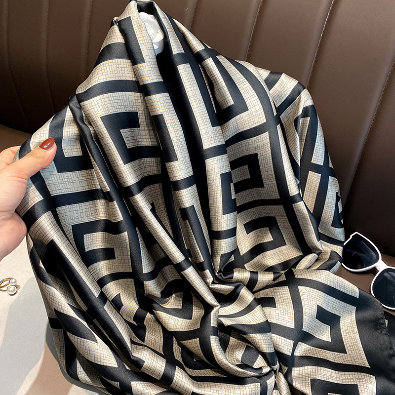 Fashion Print Large Shawl Wrap - Face Scarf Mask 评论和价格